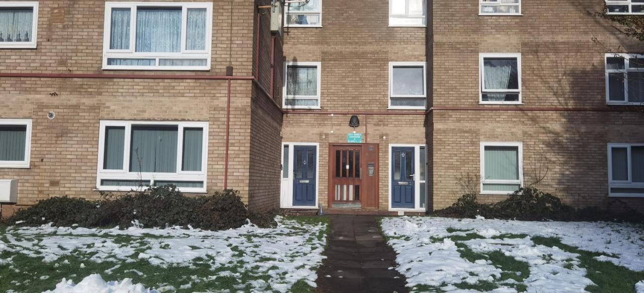 Lovely 3 Bed Ground Floor Apartment Near Qe Hospital Harborne Birmingham New المظهر الخارجي الصورة