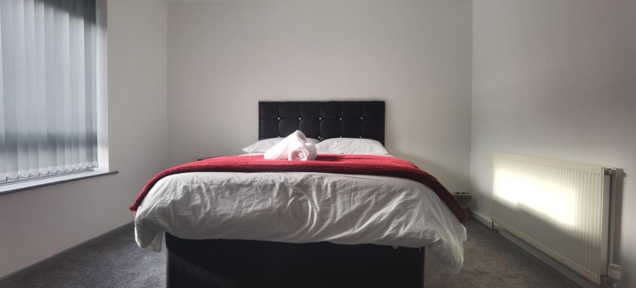 Lovely 3 Bed Ground Floor Apartment Near Qe Hospital Harborne Birmingham New المظهر الخارجي الصورة